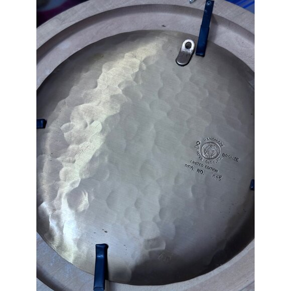 Wendell August Forge ice skating scene 1981 Bronze Plate With Walnut Wood Frame - Picture 9 of 9